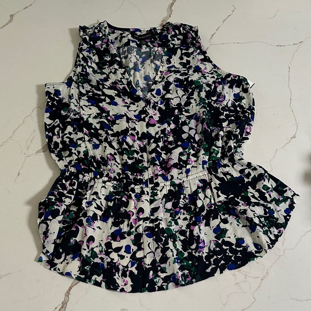 Banana republic Sleeveless V-Neck Peplum Top in White Multi